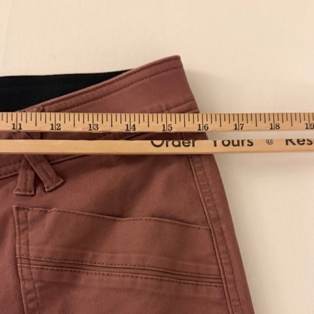 Democracy Absolution Womens Cargo Pants Mauve Pink Straight Leg Size 8 B2026E8X2 - Picture 7 of 10